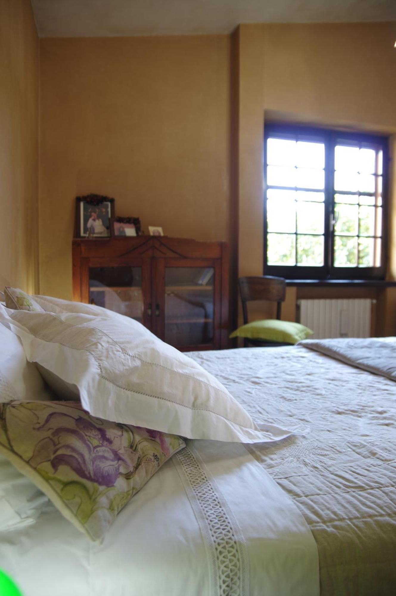 A Casa Di Angela B&B Carbonia Ngoại thất bức ảnh