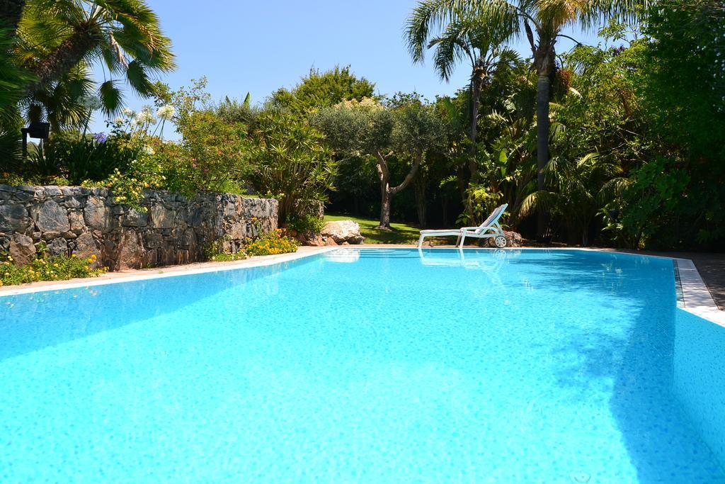 A Casa Di Angela B&B Carbonia Ngoại thất bức ảnh